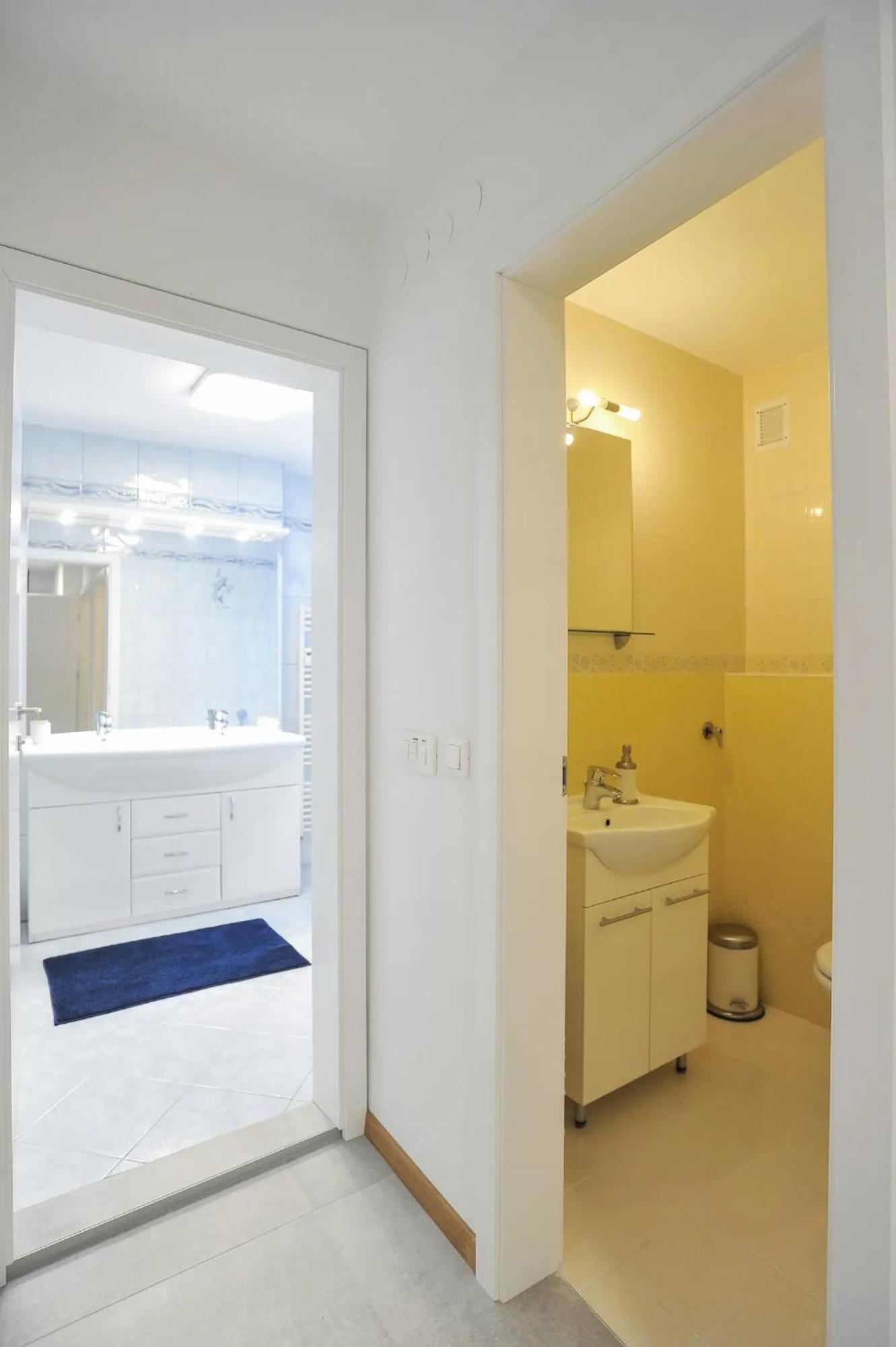 Strict City Apartments Ljubljana Kültér fotó