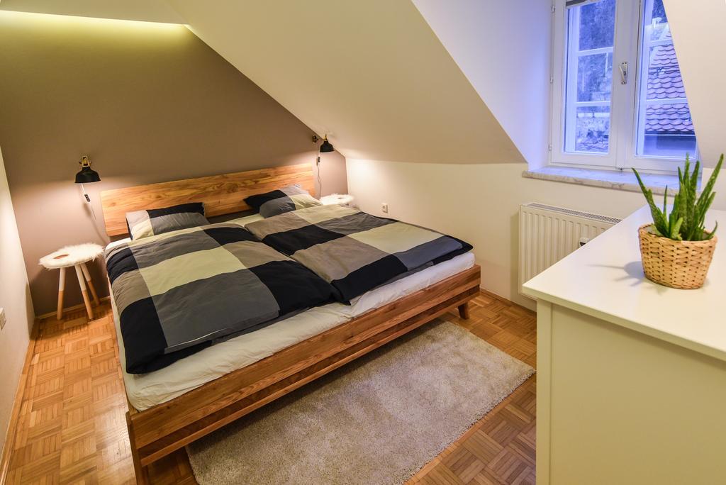 Strict City Apartments Ljubljana Kültér fotó